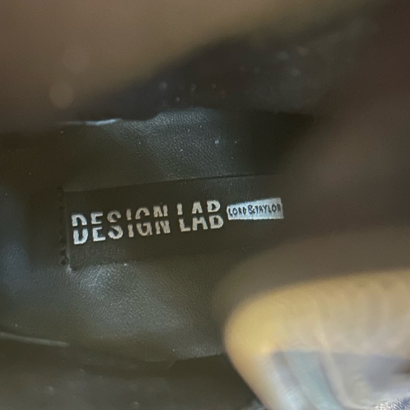 Design Lab - faux blk patent leather tall boots size 8.5 heel height approx 3in - Picture 3 of 10